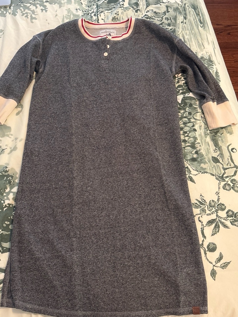Roots Heather Gray Henley Women’s Nightgown with Cream Cuffs